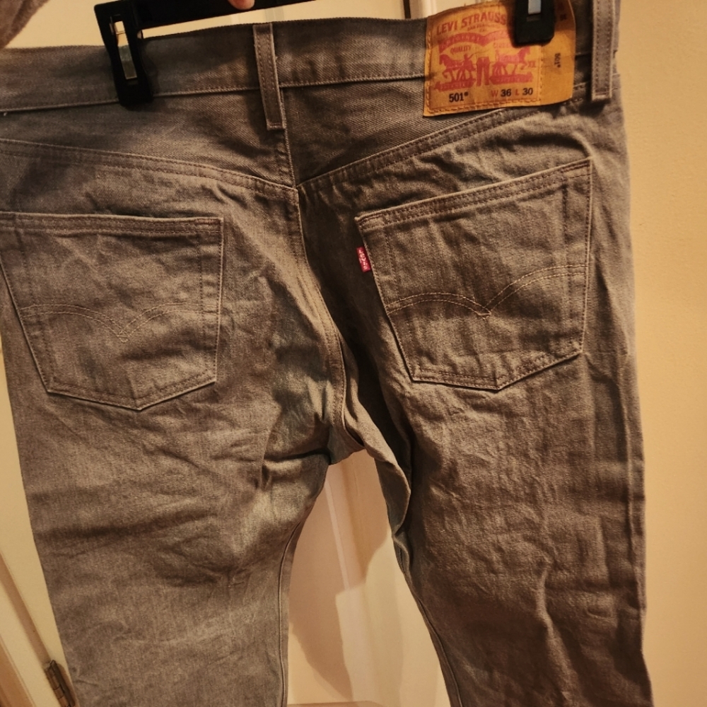 Levi 501 Orginal Shrink to Fit bootcut grey jeans for men